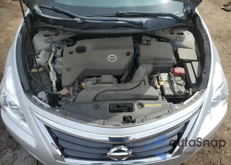 2015 Nissan Altima 2.5 из США, поврежденный, VIN 1N4AL3AP5FC200829